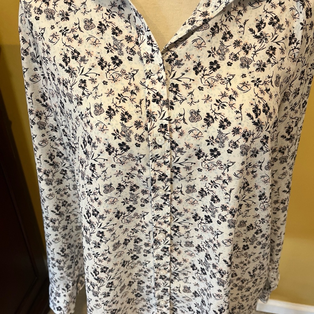 Banana Republic Black Floral Womens  Shirt
